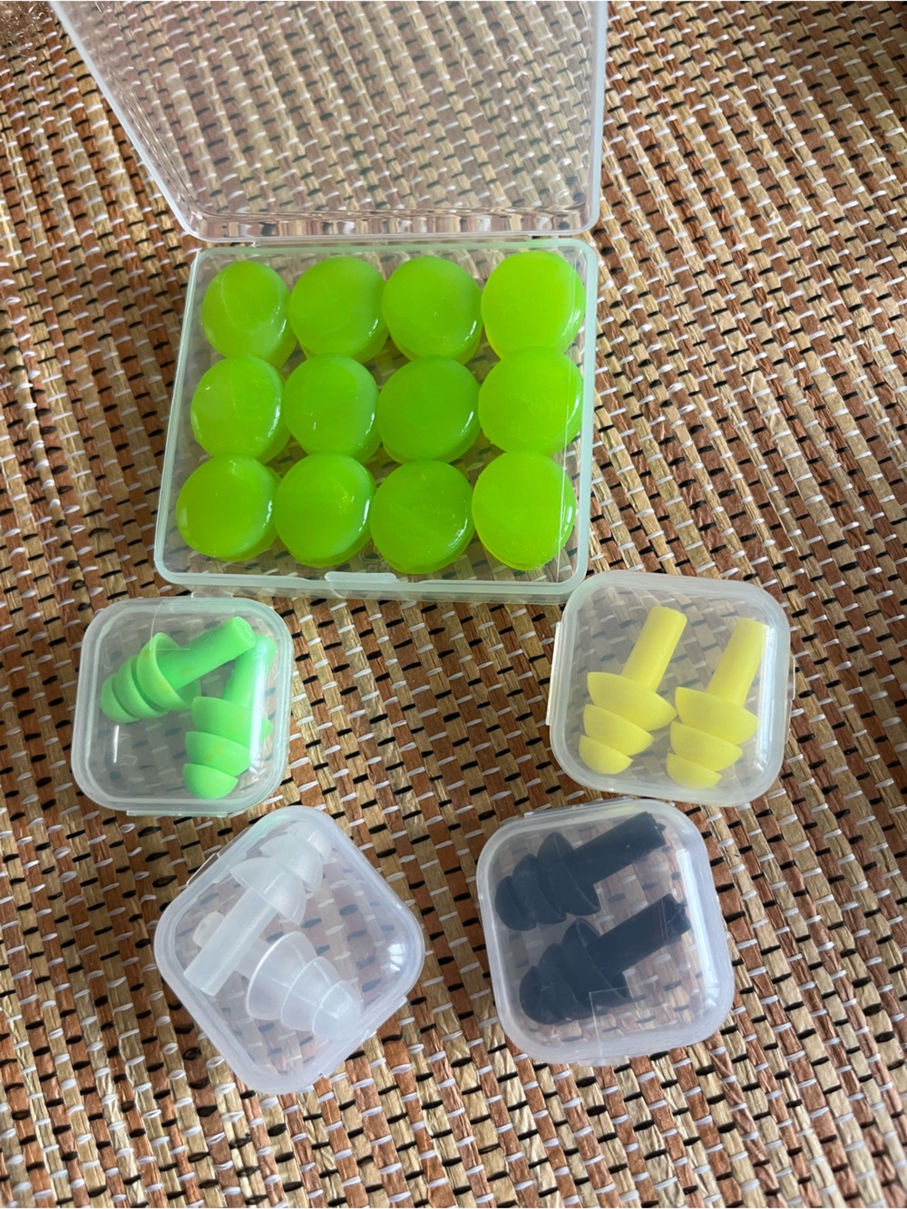 Colorful Reusable Earplugs Set - Neon Green, Yellow, Black, White 5Pcs